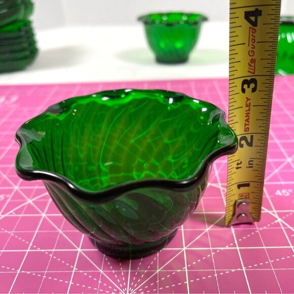 Green Holiday Christmas Tree Snack Candy Nut Dish Bowl Plastic 13 Pc Set Vintage - Picture 9 of 16